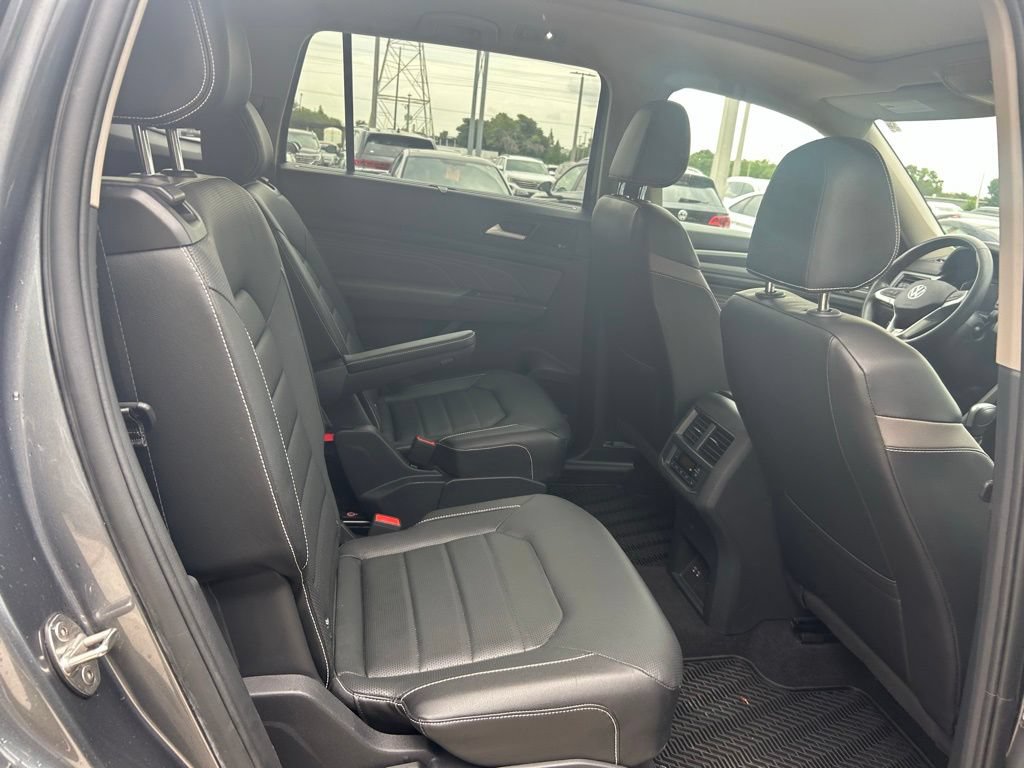 Certified 2022 Volkswagen Atlas SEL Premium AWD/4WD image 43