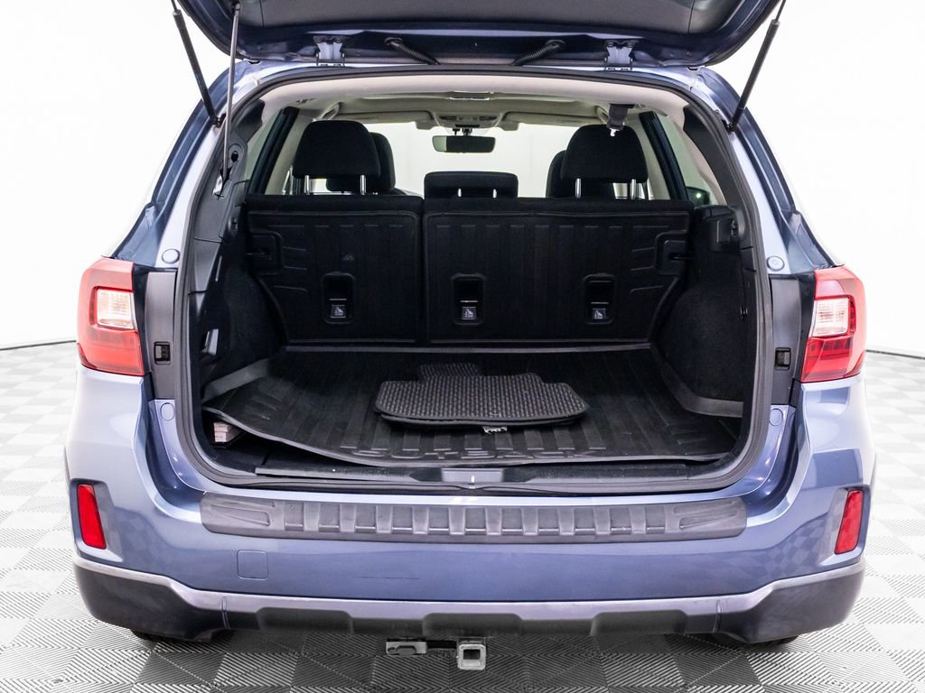 Used 2017 Subaru Outback 2.5i Premium AWD/4WD image 33