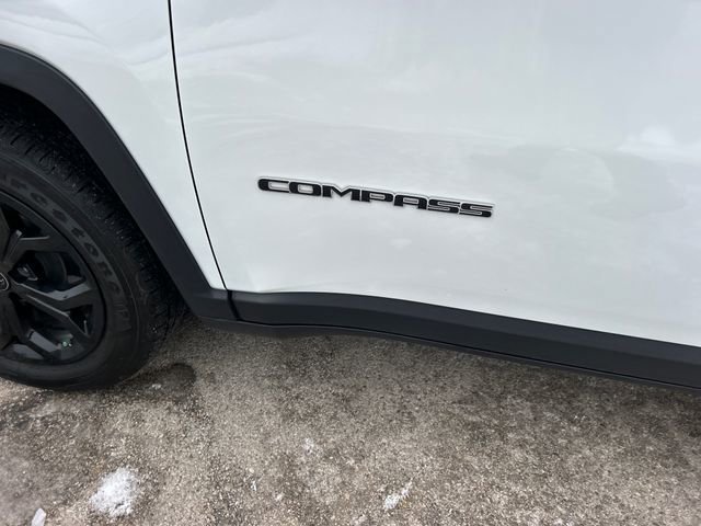 Used 2025 Jeep Compass Sport image 51
