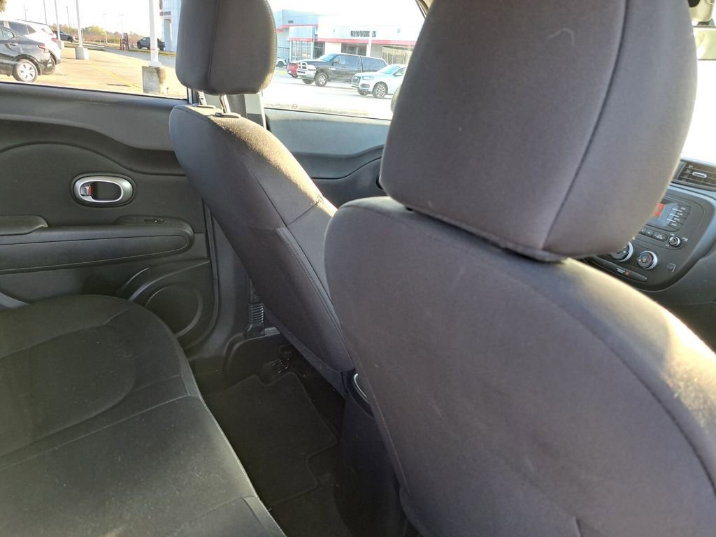 Used 2016 Kia Soul Base image 20