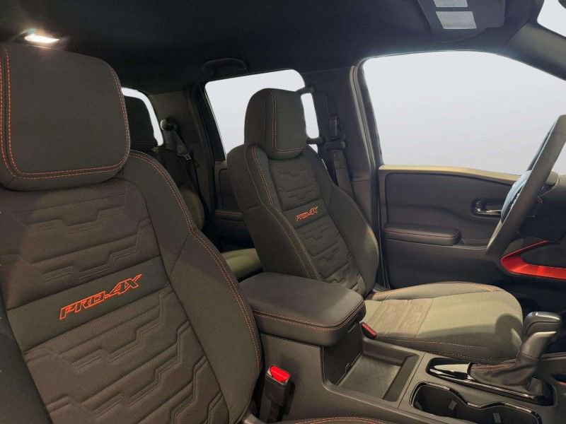 New 2025 Nissan Frontier PRO-4X image 39