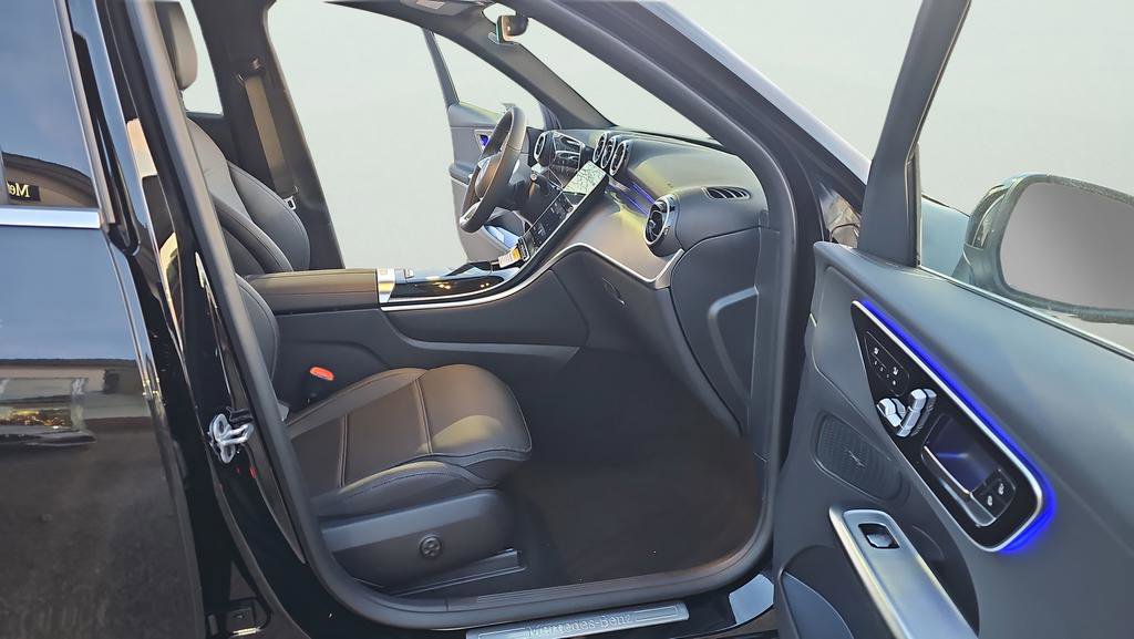 Certified 2026 Mercedes-Benz GLC 300 4MATIC image 21