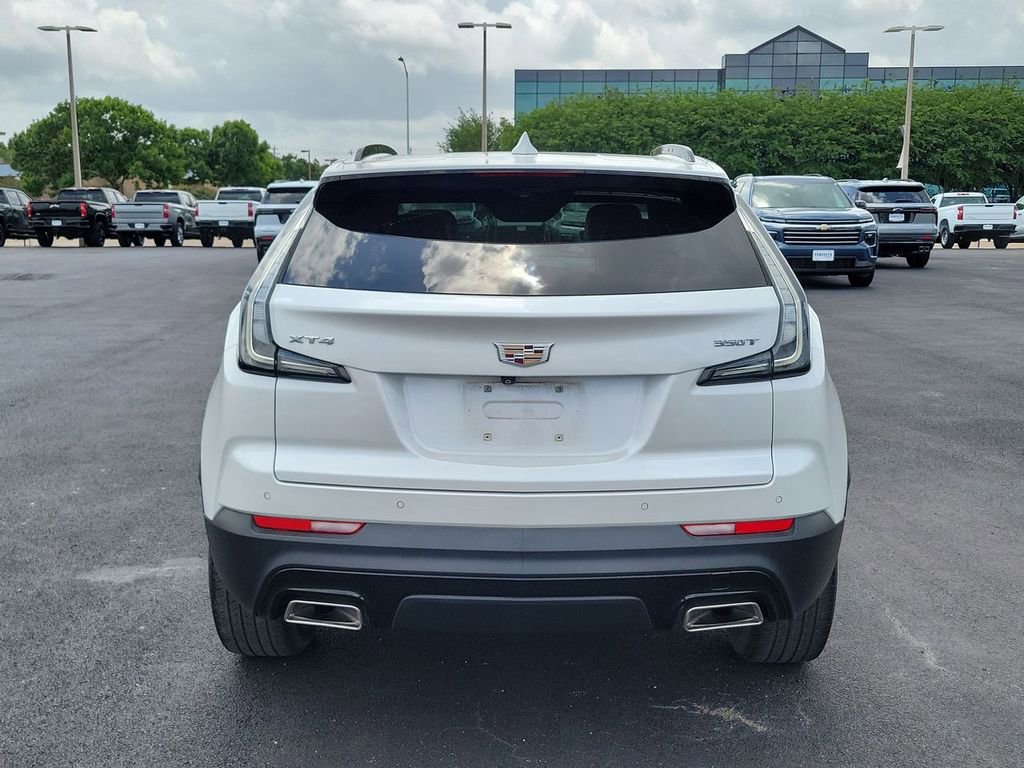 Used 2022 Cadillac XT4 Sport FWD image 16