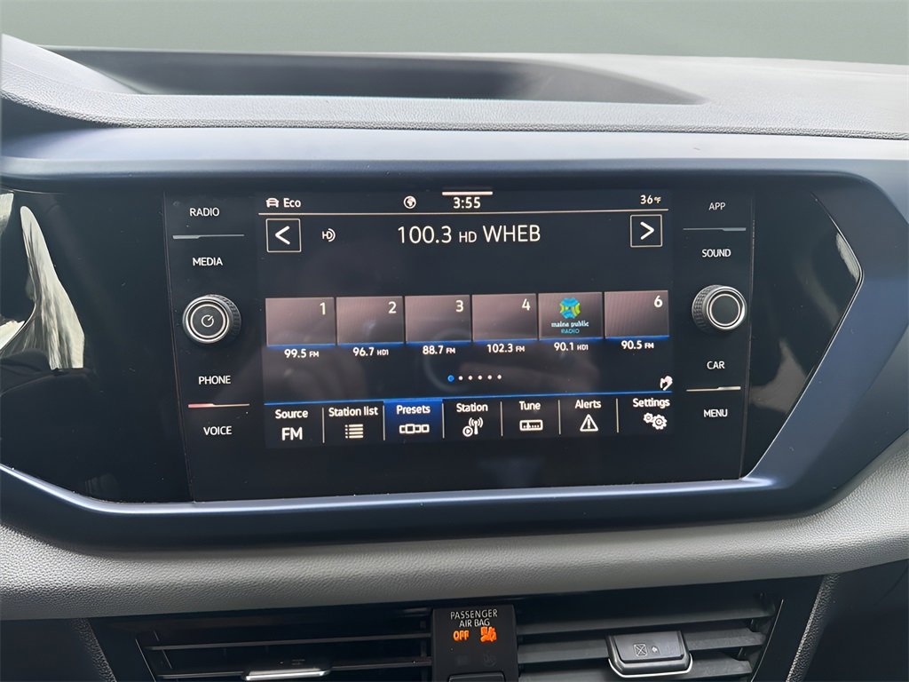 Used 2022 Volkswagen Taos SE image 16