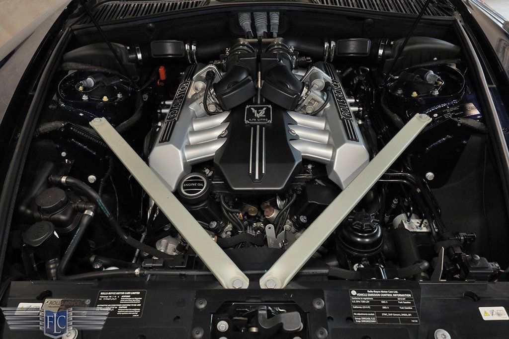Used 2013 Rolls-Royce Phantom Drophead Coupe image 35