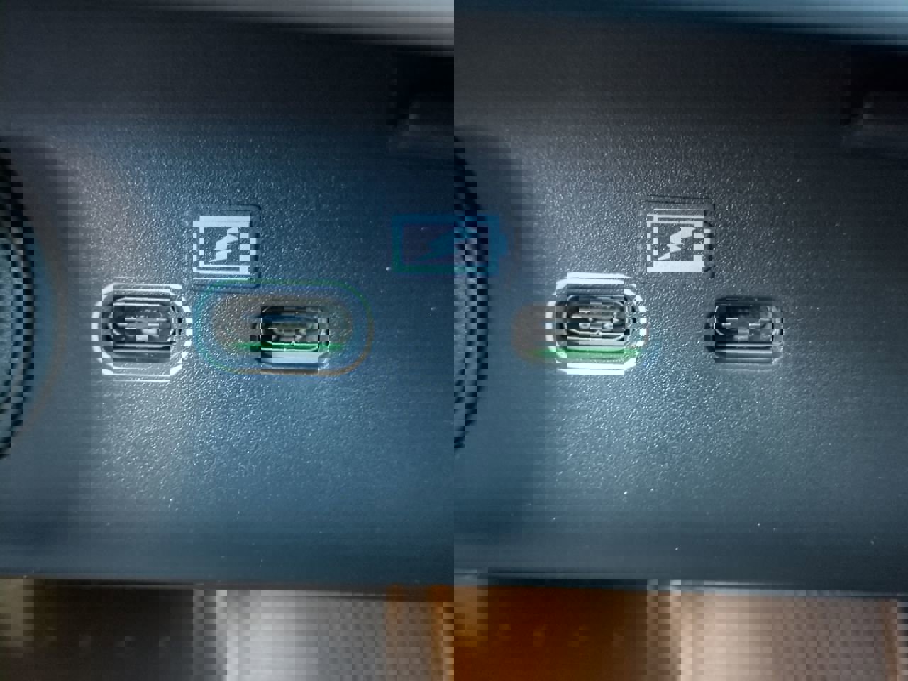 New 2025 Volvo XC40 B5 Core w/ Protection Package Premier image 21