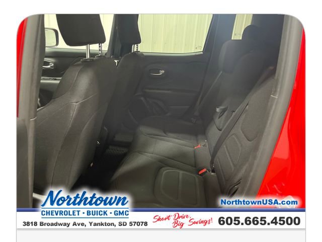 Used 2022 Jeep Renegade Latitude w/ Convenience Group AWD/4WD image 21