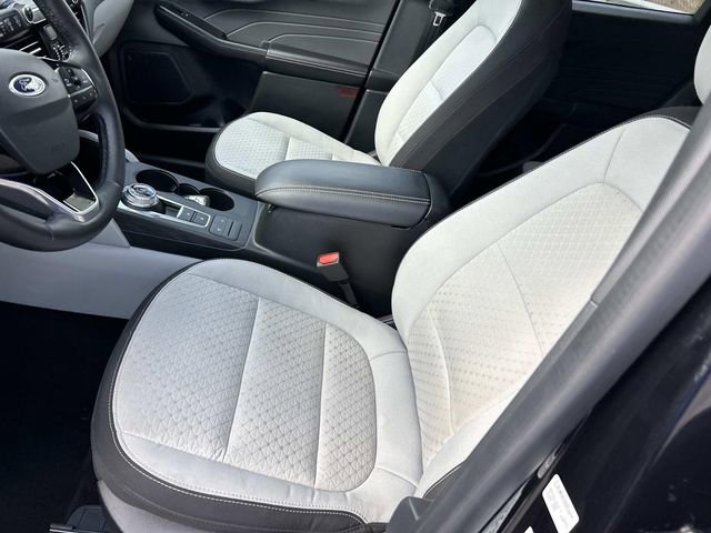 Used 2024 Ford Escape Active image 16