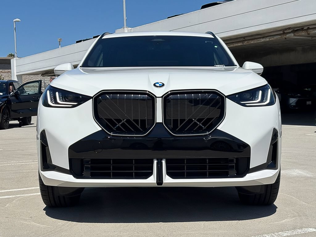 New 2026 BMW X3 xDrive30i w/ M Sport Package AWD/4WD image 2