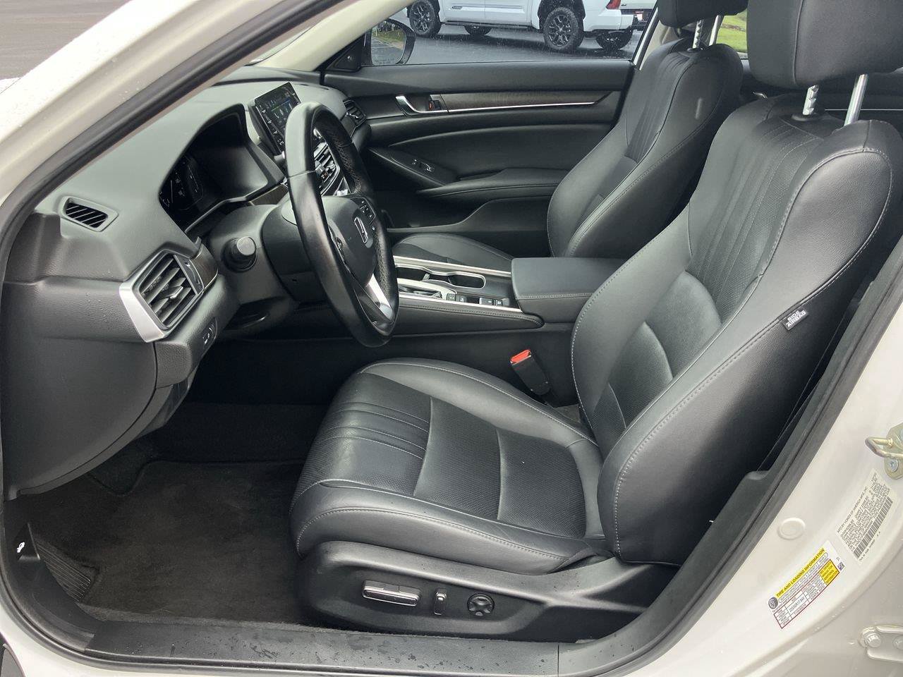 Used 2021 Honda Accord EX-L image 13