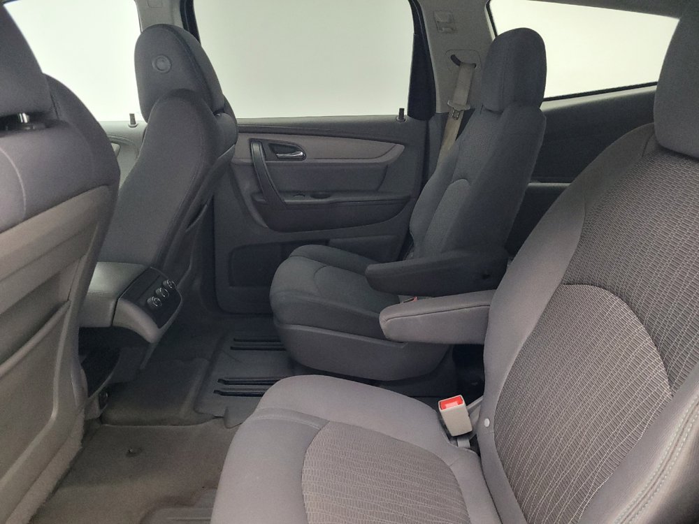 Used 2017 Chevrolet Traverse LT FWD image 17