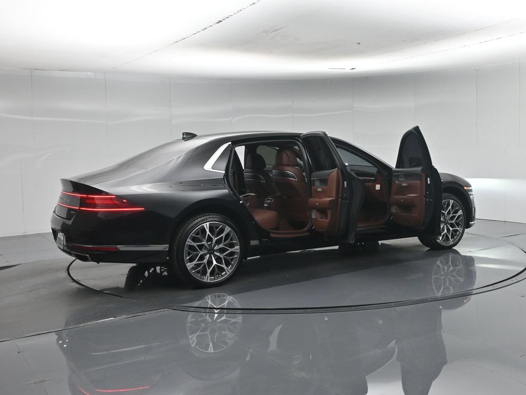Used 2026 Genesis G90 3.5T AWD/4WD image 5