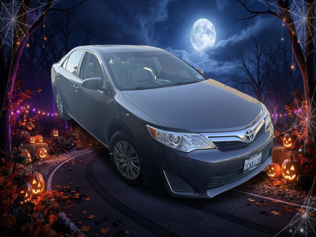 Used 2014 Toyota Camry LE FWD image 8