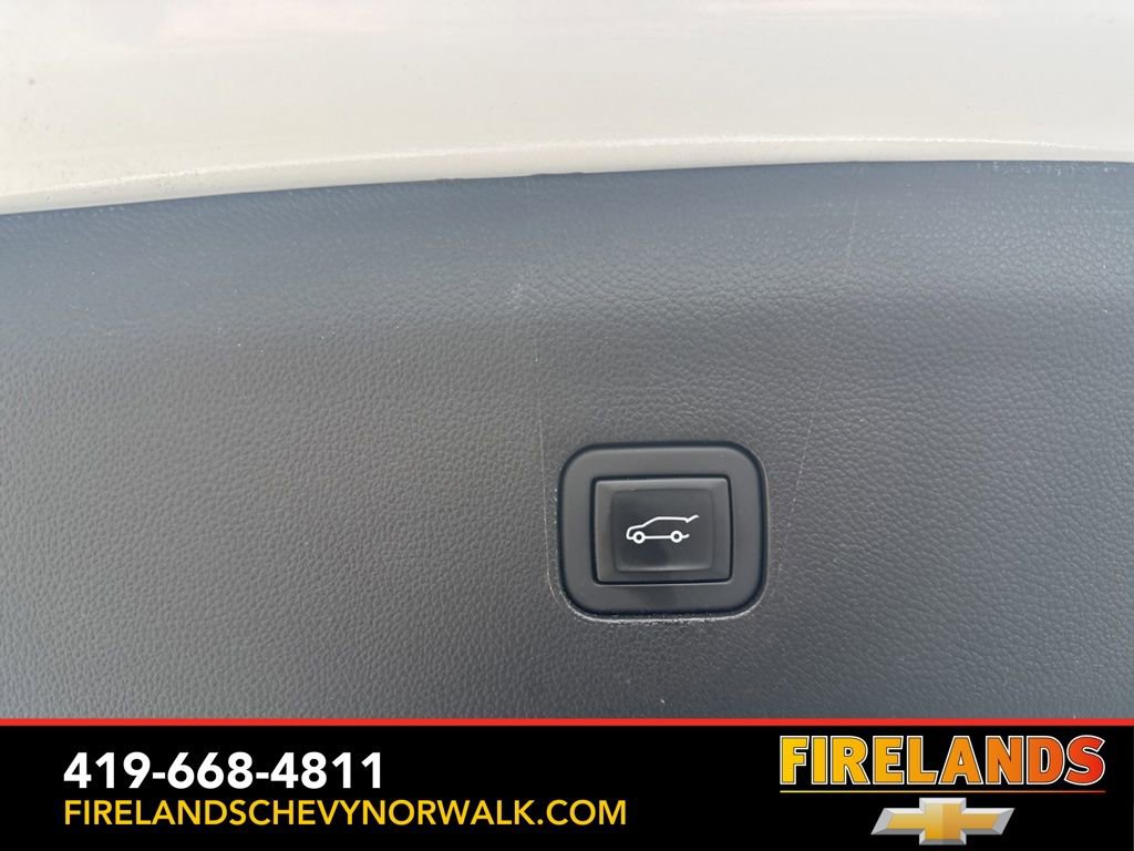 Certified 2024 Buick Enclave Avenir w/ Avenir Technology Package image 38