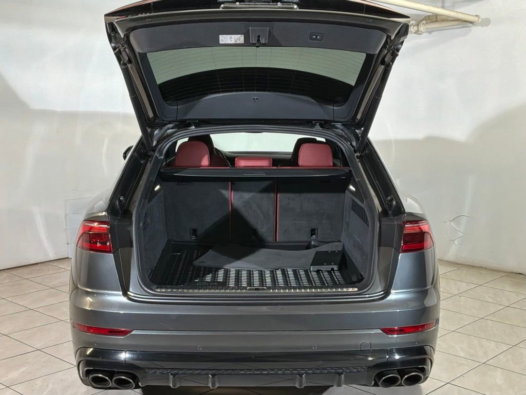 Used 2024 Audi SQ8 Prestige w/ Prestige Package AWD/4WD image 23