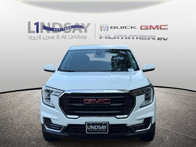 Certified 2023 GMC Terrain SLE w/ LPO, Floor Liner Package AWD/4WD image 7