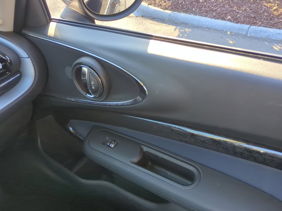 Used 2022 MINI Cooper Clubman S image 31