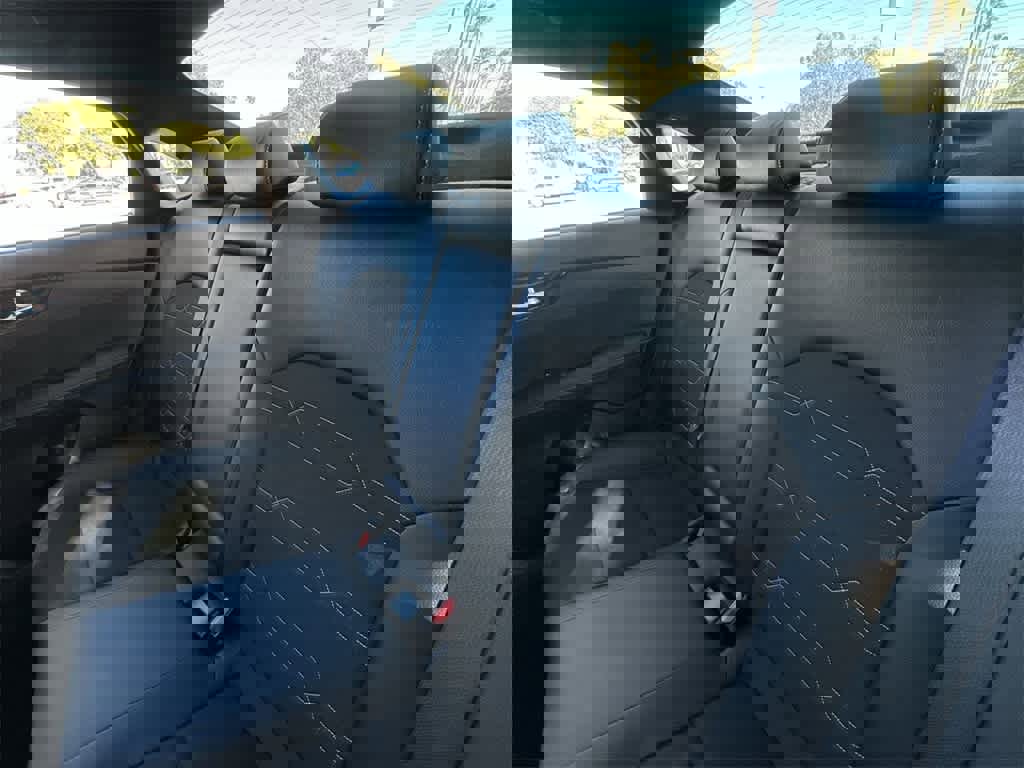 Certified 2023 Kia Forte GT-Line image 22