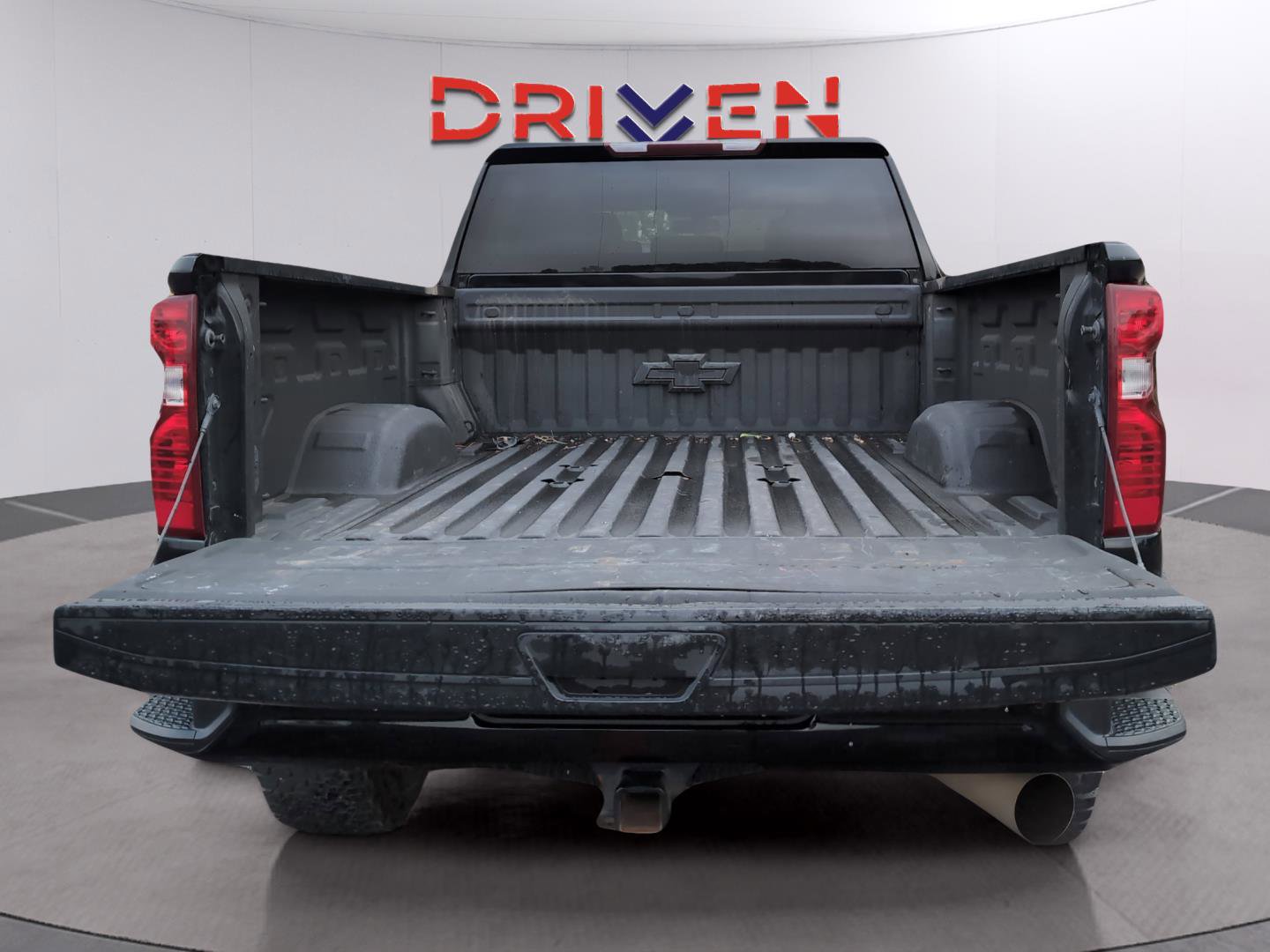 Used 2021 Chevrolet Silverado 2500 LT w/ Midnight Edition image 29