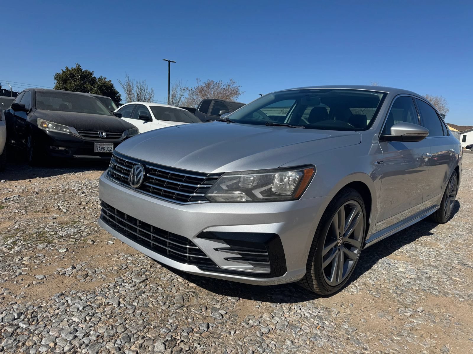 Used 2017 Volkswagen Passat 1.8T R-Line