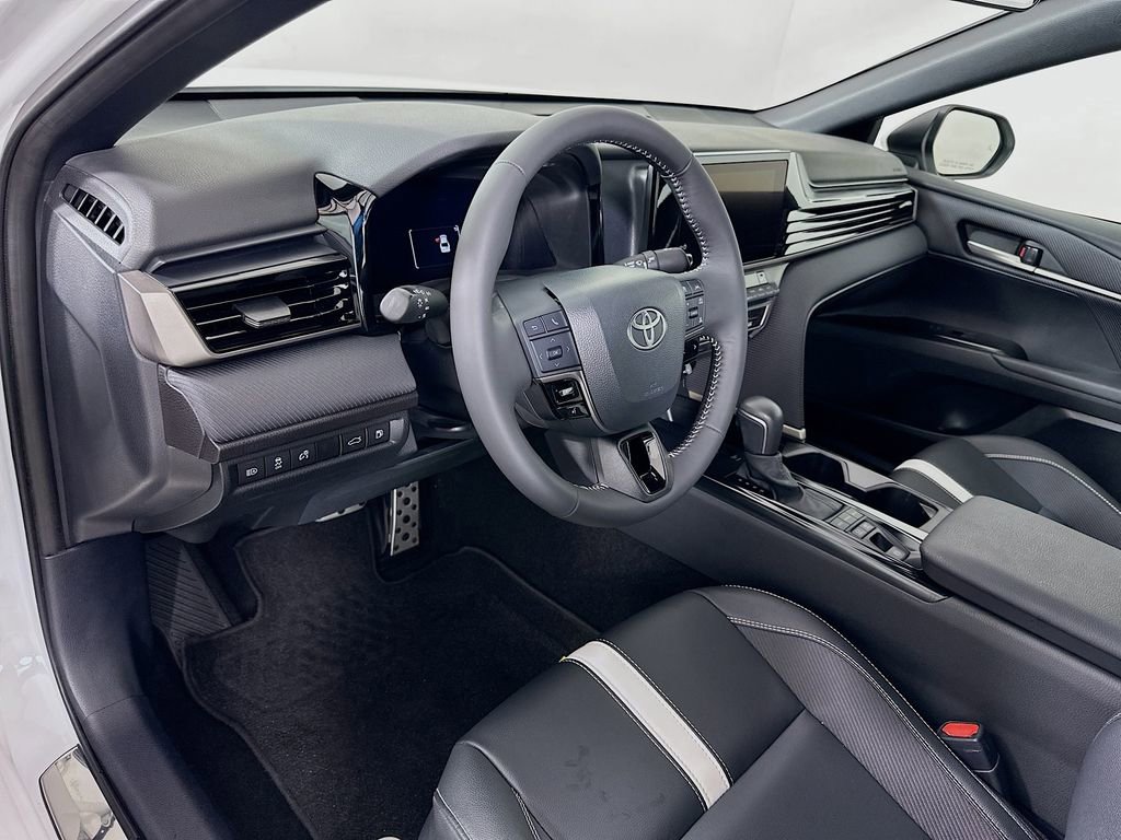 Certified 2025 Toyota Camry SE w/ Convenience Package FWD image 9