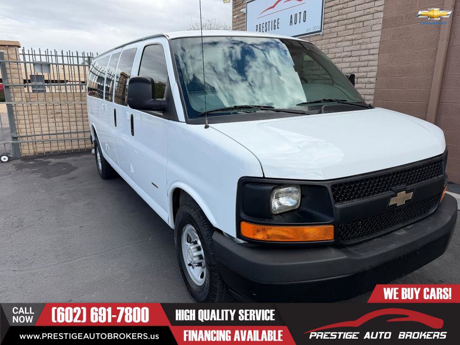 Used 2014 Chevrolet Express 2500 Extended image 4