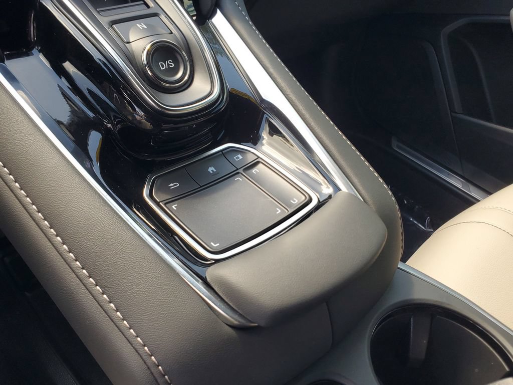 Used 2026 Acura RDX SH-AWD image 33