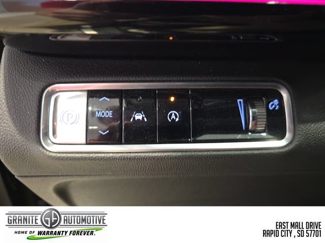 Used 2024 Buick Envision Preferred AWD/4WD image 32