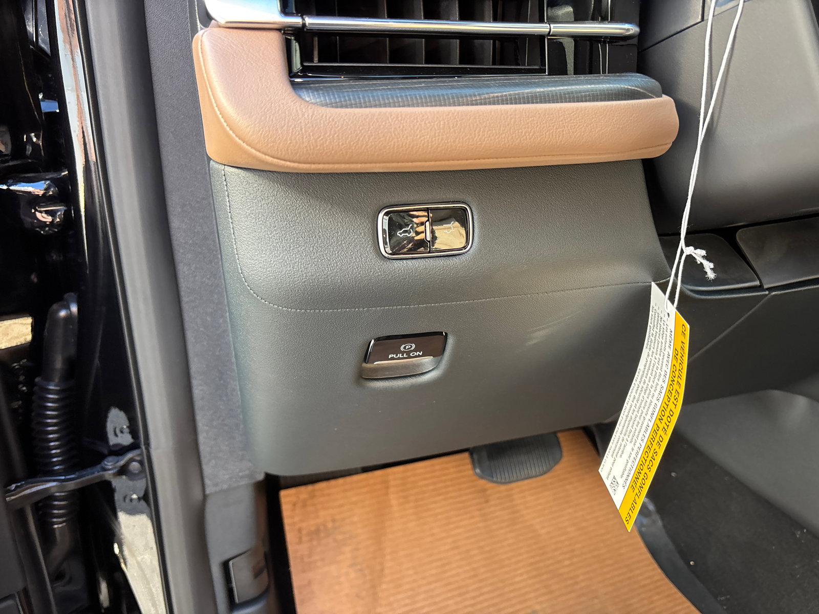 New 2025 Lincoln Navigator L Black Label image 13