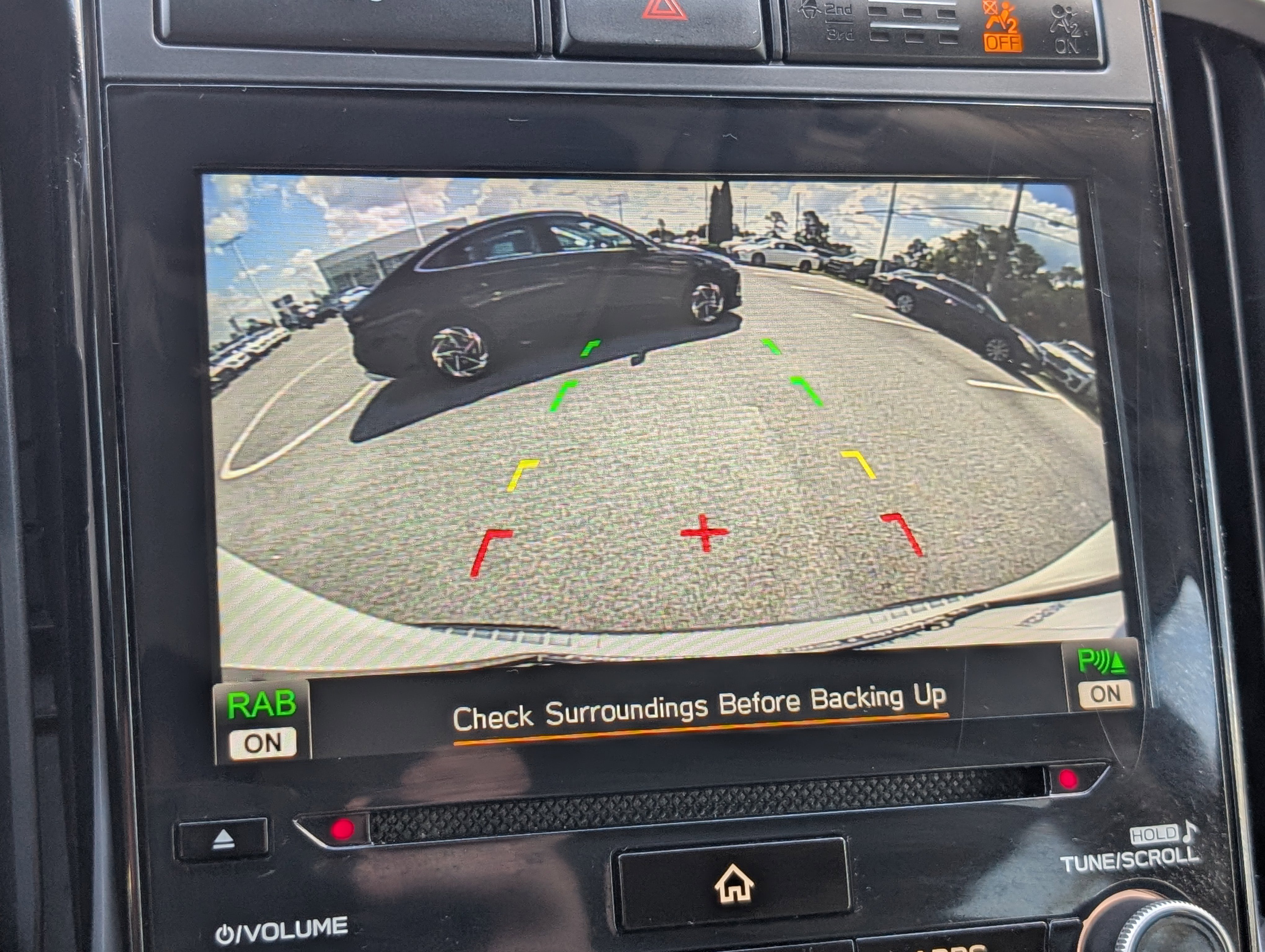 Used 2021 Subaru Ascent Premium AWD/4WD image 18