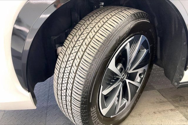 Used 2024 Lexus RZ 300e Premium FWD image 33