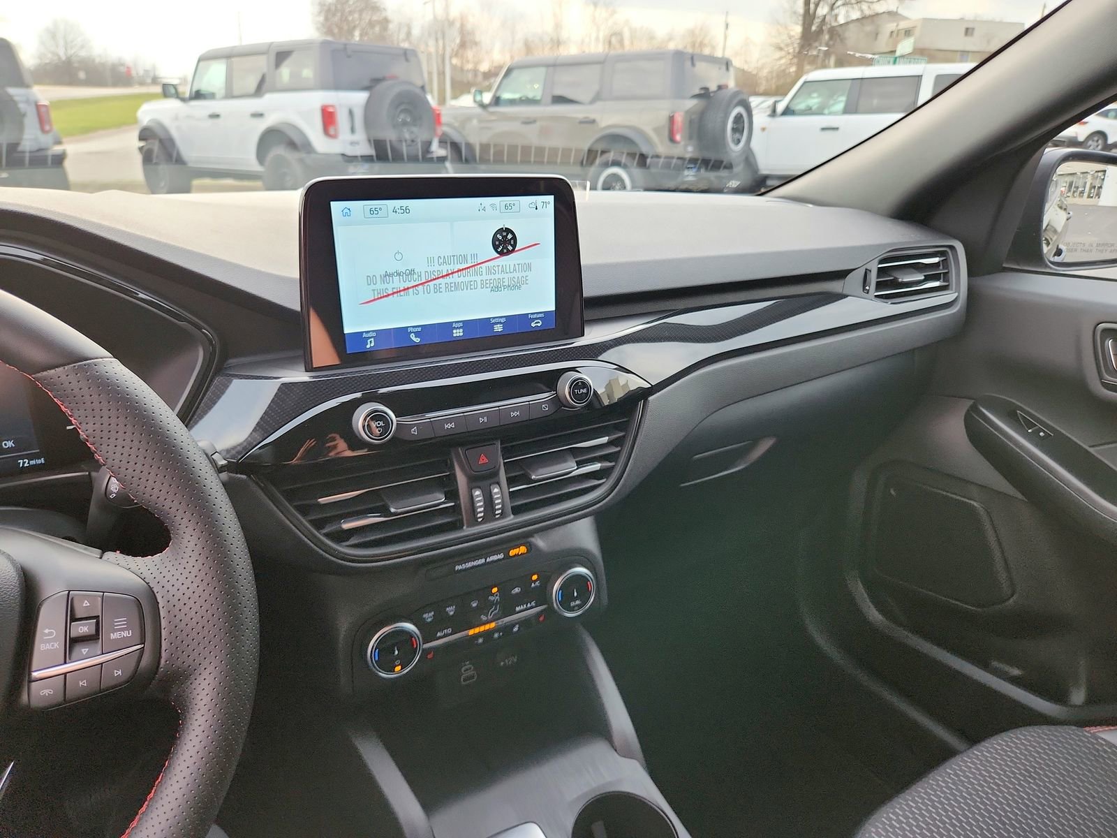 New 2026 Ford Escape ST-Line w/ Cold Weather Package image 18