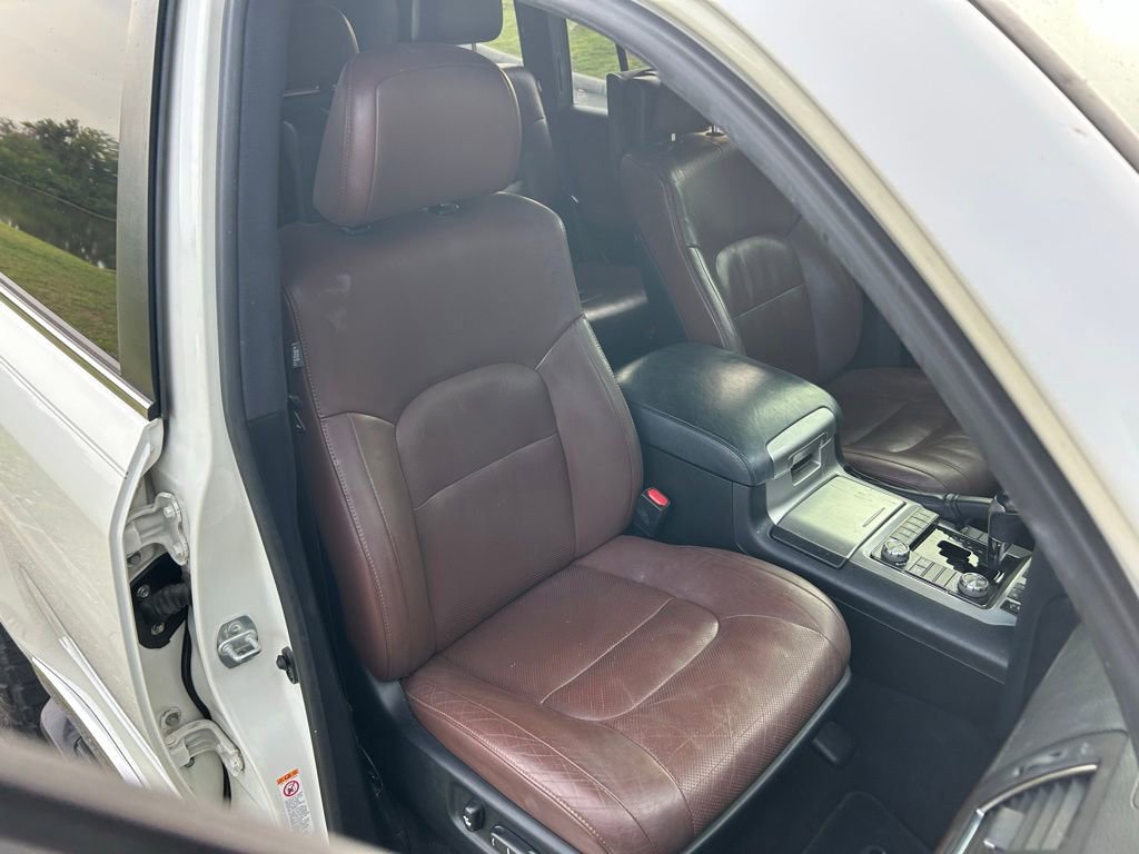 Used 2019 Toyota Land Cruiser AWD/4WD image 18