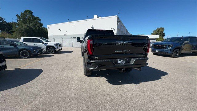 New 2026 GMC Sierra 2500 Denali Ultimate w/ Max Trailering Package image 7