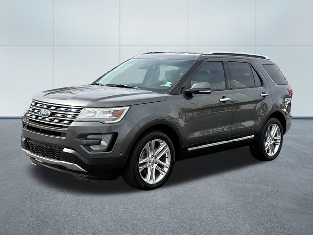 Used 2017 Ford Explorer Limited w/ Equipment Group 301A image 5