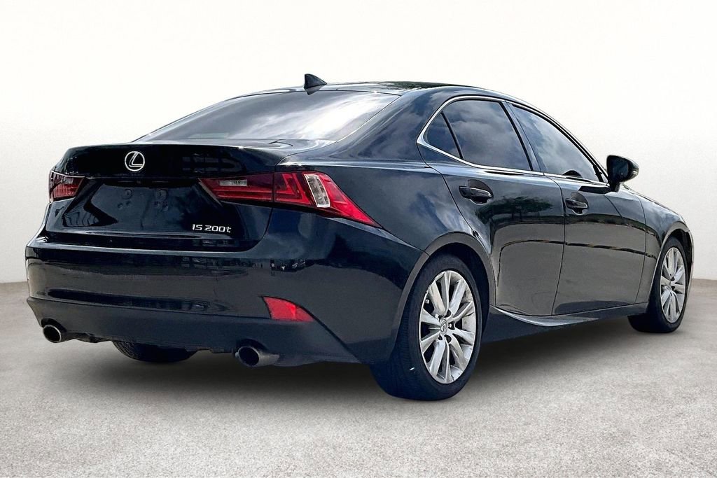 Used 2016 Lexus IS 200t image 14