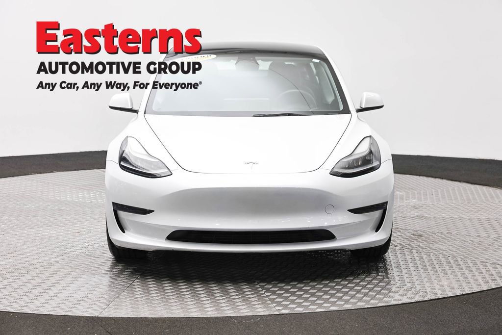Used 2023 Tesla Model 3 Standard Range RWD image 2