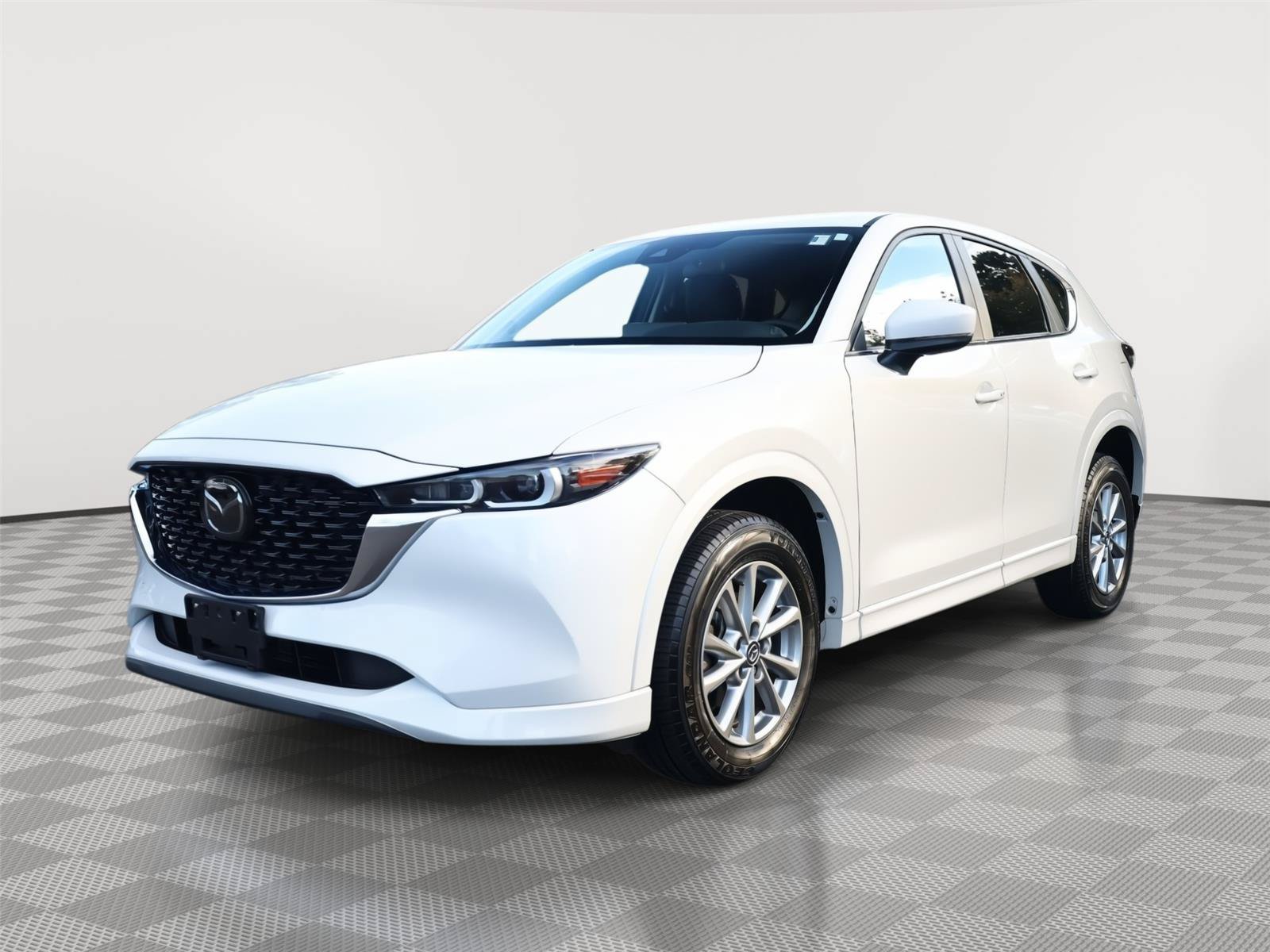Used 2024 MAZDA CX-5 AWD 2.5 S w/ Select Package image 3