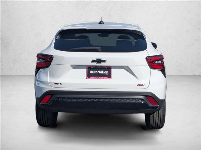 New 2026 Chevrolet Trax RS w/ Sunroof Package FWD image 8