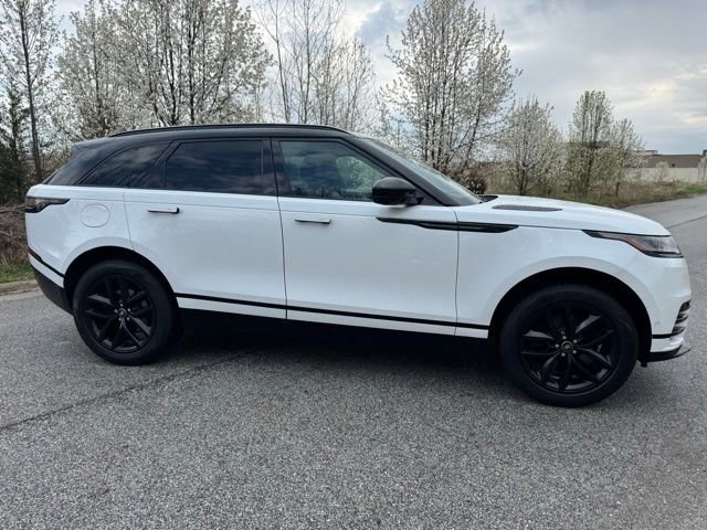 Certified 2026 Land Rover Range Rover Velar Dynamic SE AWD/4WD image 4