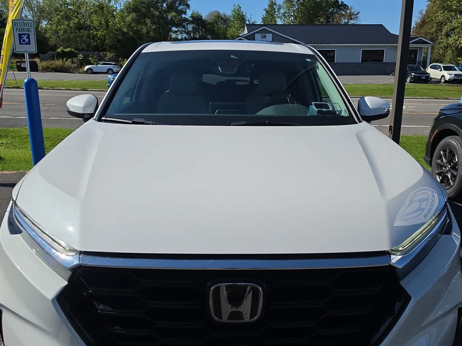 Used 2024 Honda CR-V EX-L image 1