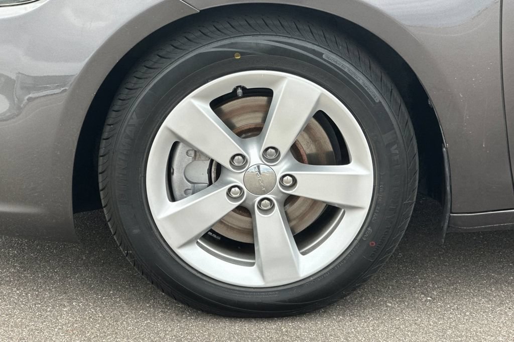 Used 2016 Dodge Dart SXT FWD image 23