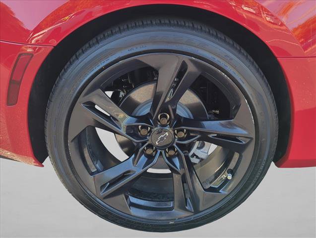 Used 2023 Chevrolet Camaro LT w/ RS Package RWD image 9