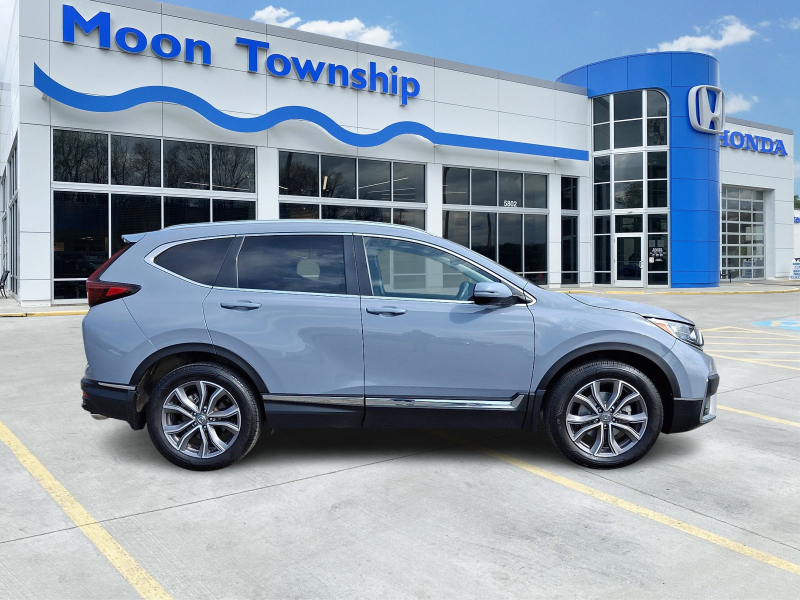 Used 2022 Honda CR-V Touring image 7