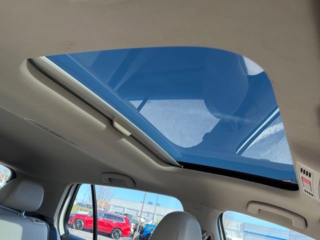 Used 2015 Volkswagen Golf TDI SE image 28