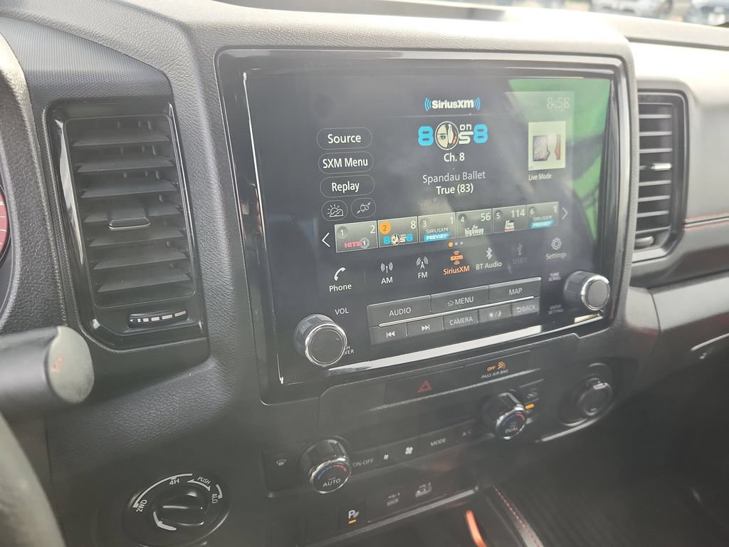 Used 2023 Nissan Frontier PRO-4X w/ Technology Package AWD/4WD image 25