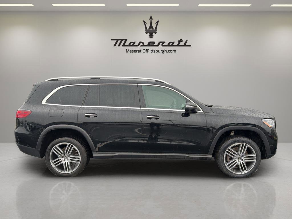 Used 2025 Mercedes-Benz GLS 450 4MATIC image 4