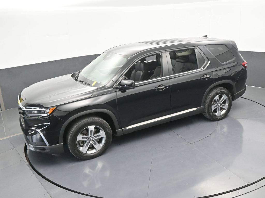 Used 2025 Honda Pilot EX-L image 49