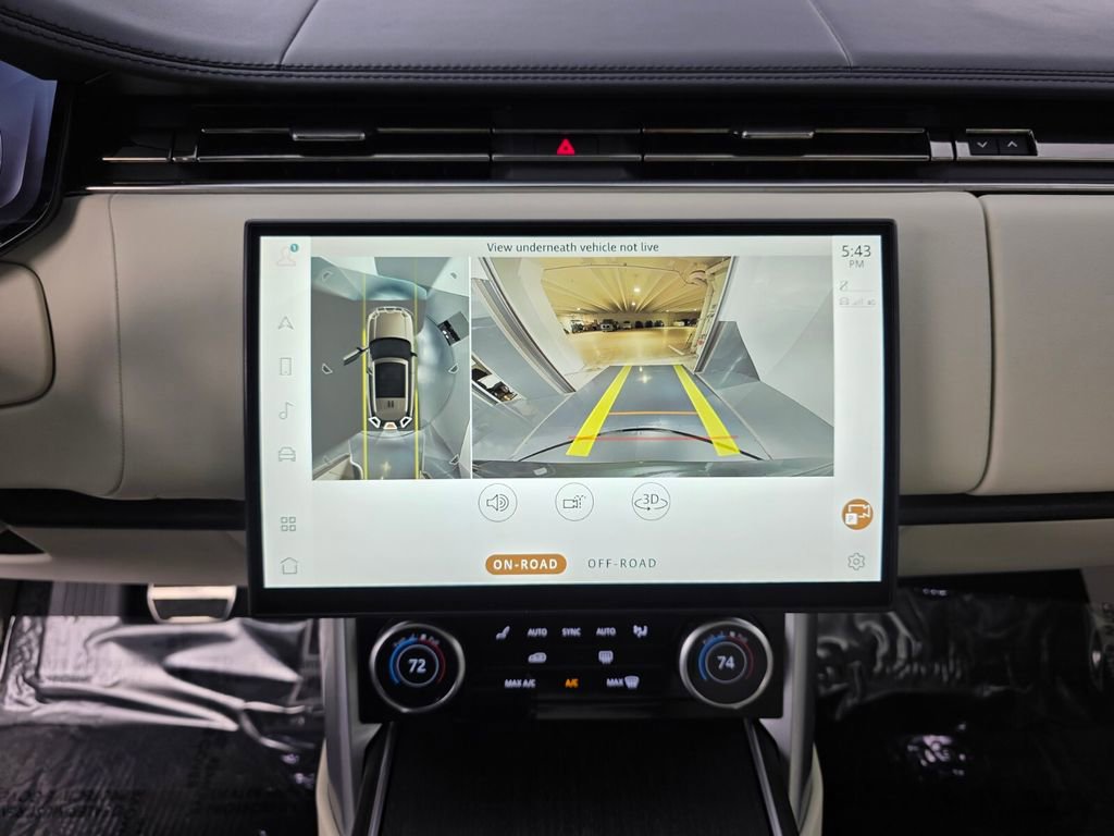 Used 2023 Land Rover Range Rover SE image 23