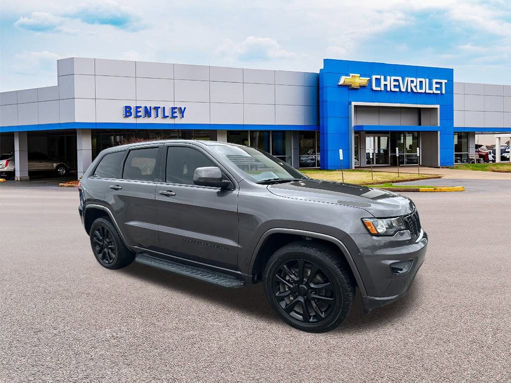 Used 2020 Jeep Grand Cherokee Altitude image 7